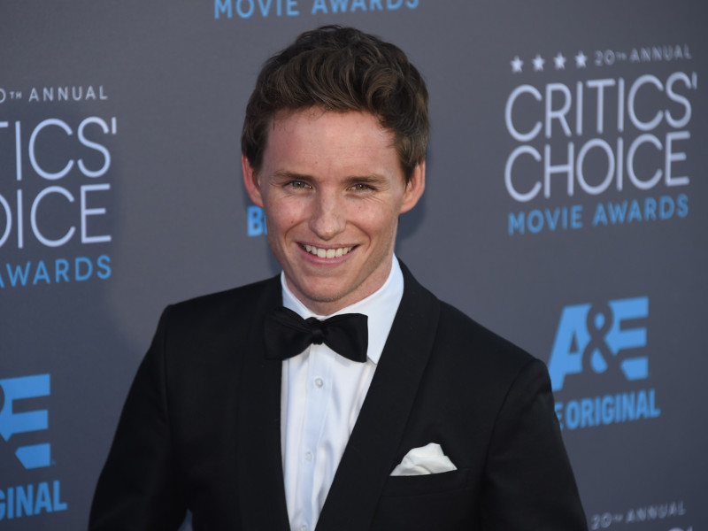 eddie_redmayne_01.bin