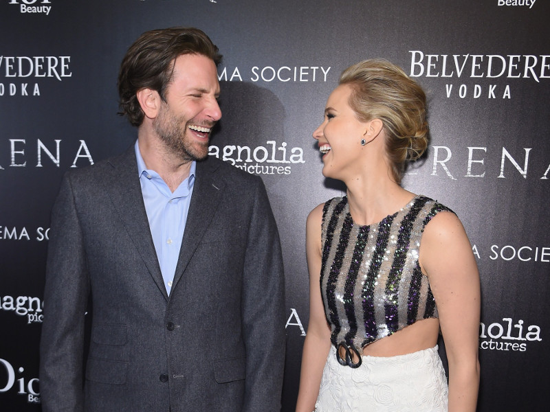 bradley_cooper_i_jennifer_lawrence_00.bin