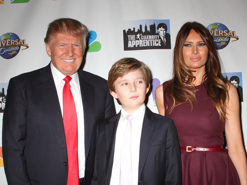 donald_trump_sa_surpugom-i-sinom.bin