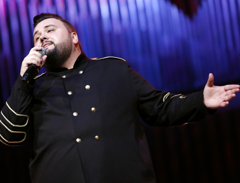 jacques_houdek_00-2.bin