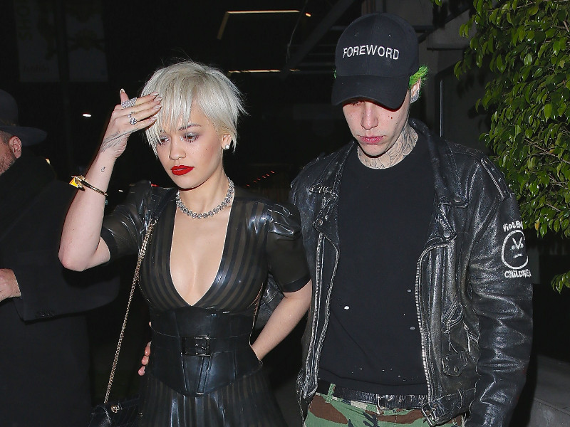 rita_ora_i_ricky_hilfiger_00.bin