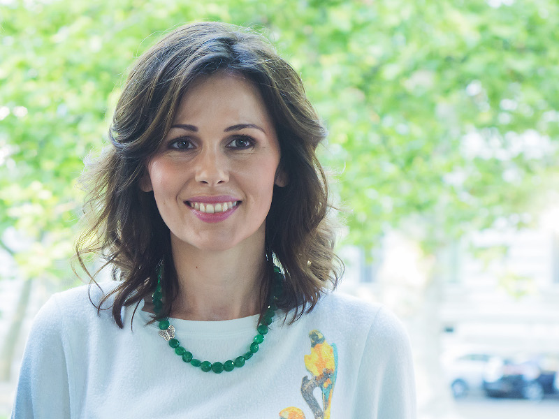 milana_vlaovic_00.bin