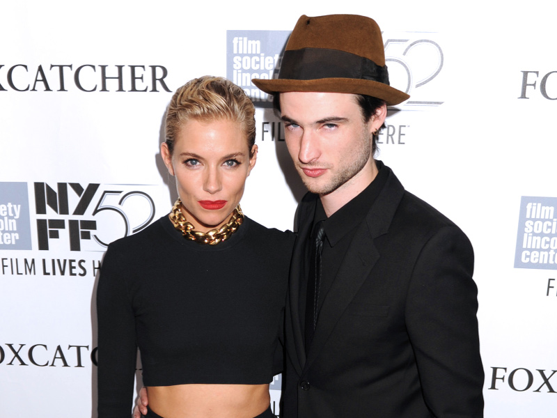 sienna_miller_i_tom_tom_sturridge_1.bin