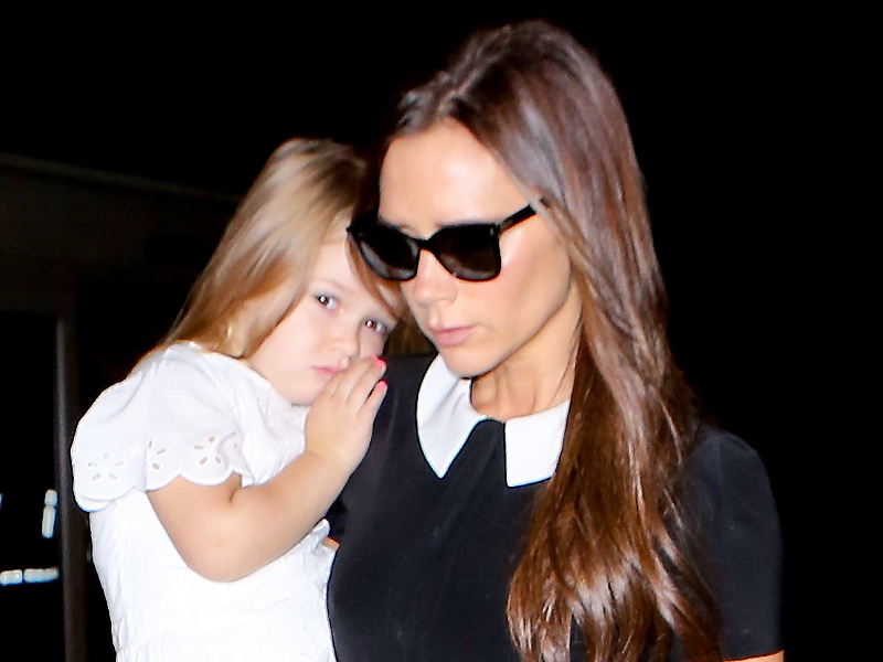 victoria-beckham-i-harper_00.bin