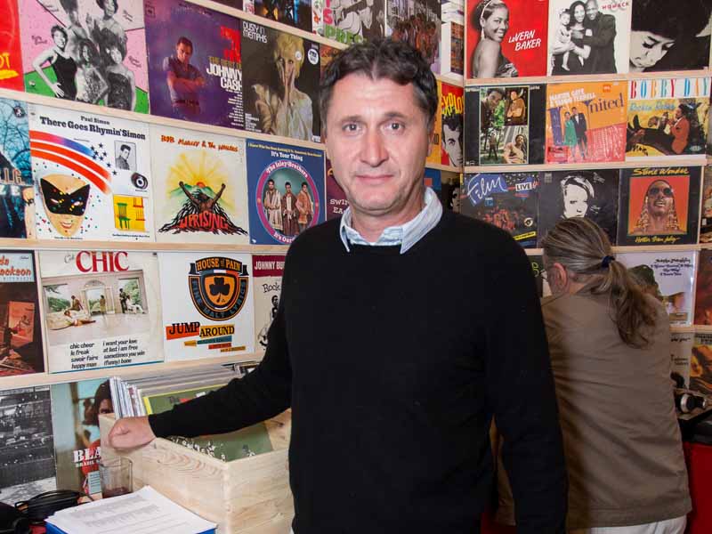 zagreb-11-4-2015-svecano-otvorenje-jacks-record-storea-u-preradovicevoj-ulici.bin