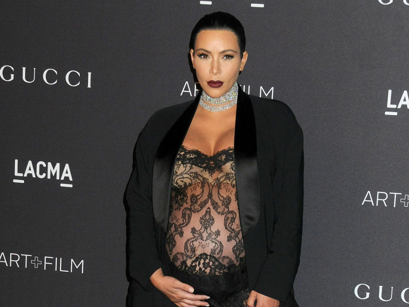 kim_kardashian_00-25.bin