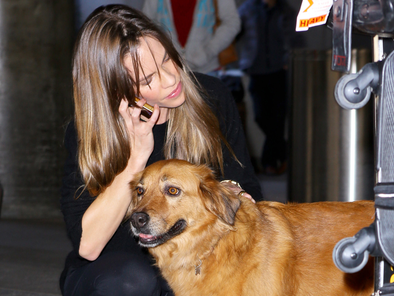 hilary_swank_800_1.bin