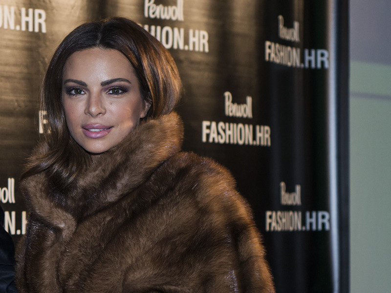 nikolina_ristovic.bin