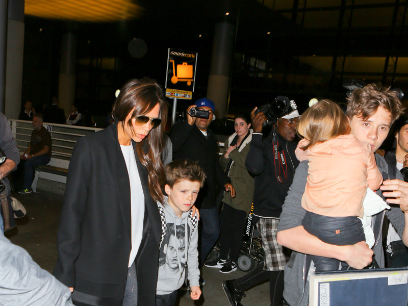 victoria_beckham_00-2.bin