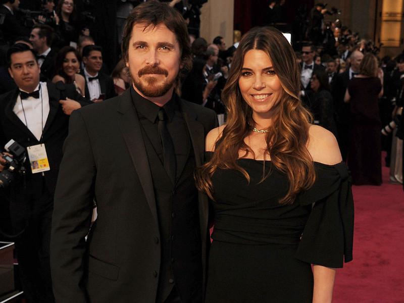 christian_bale_i_sandra_00.bin