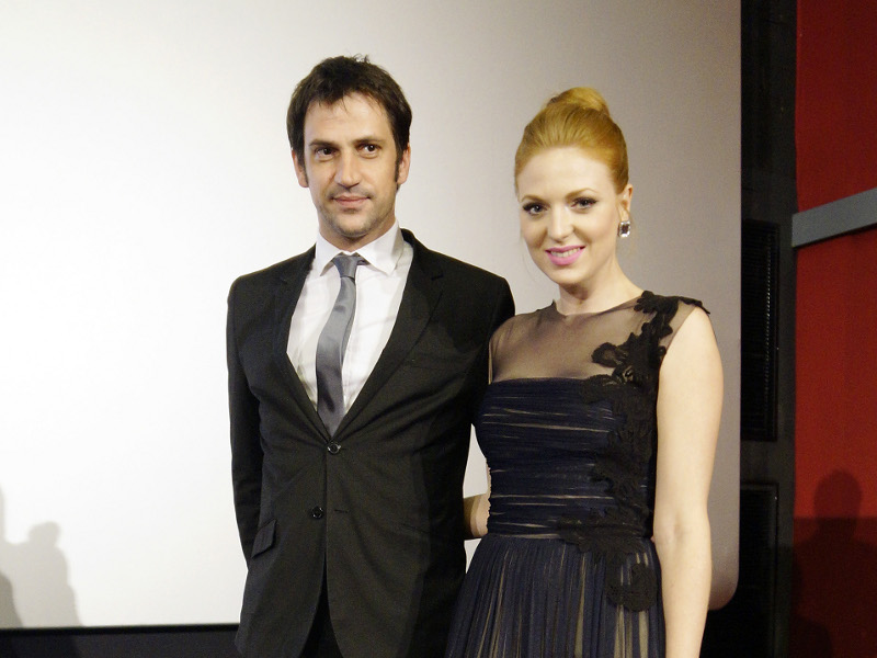 goran_bogdan_i_natasa_janjic_00.bin