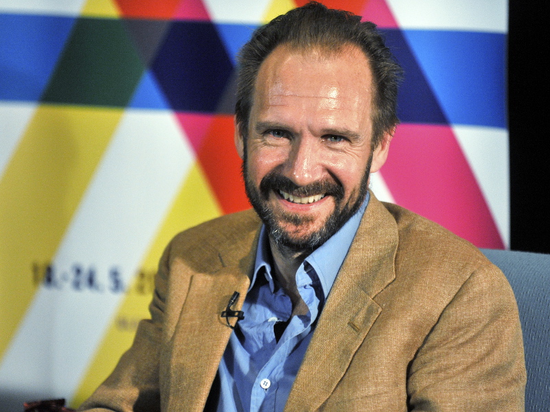 ralph_fiennes_00.bin