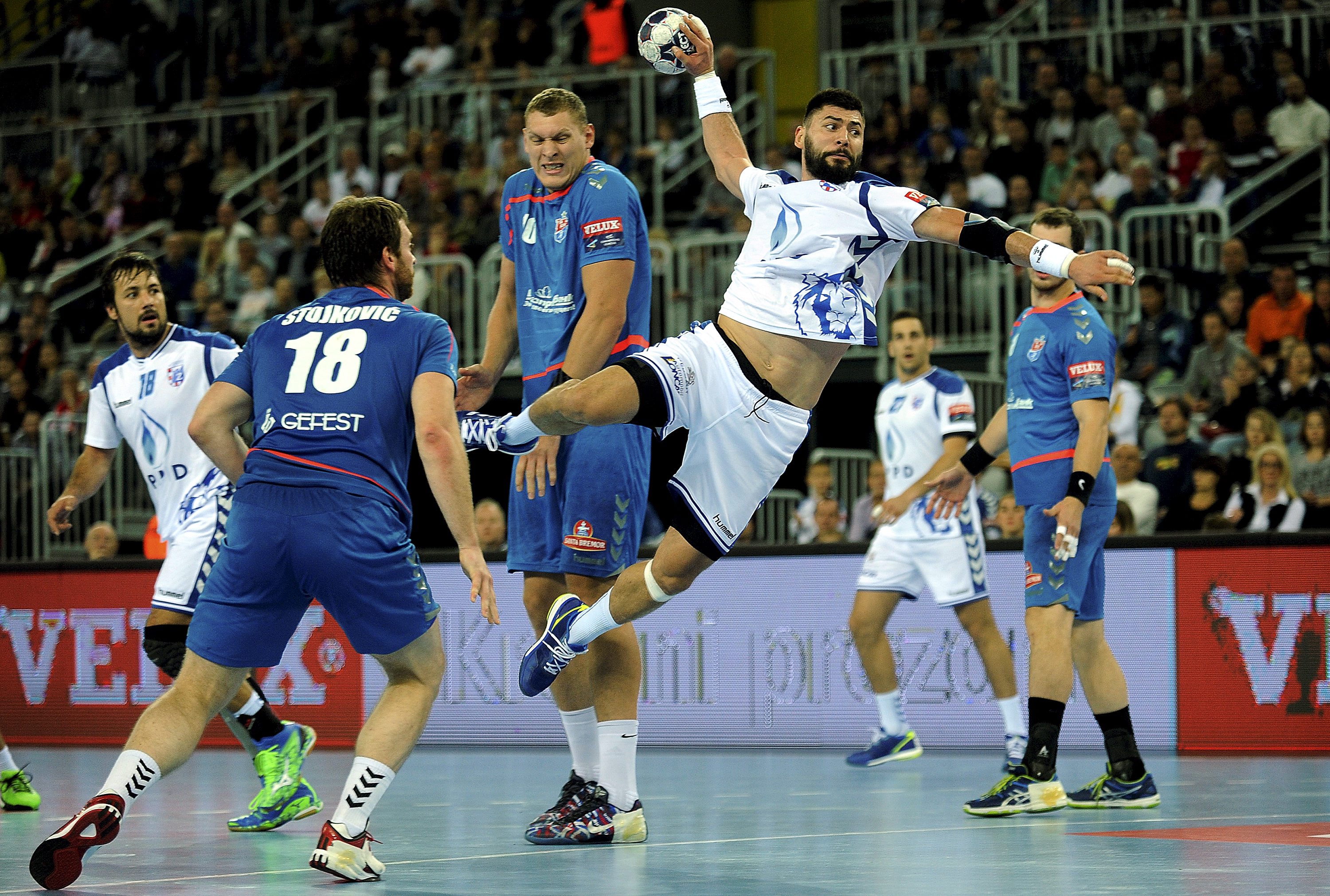 zagreb_meshkov00-151016