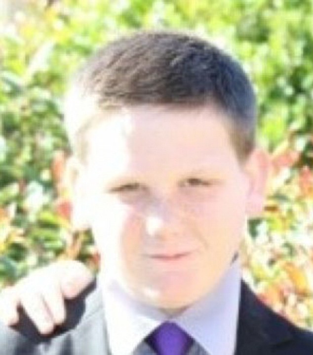 3967E42A00000578-0-image-a-66_1476538108860