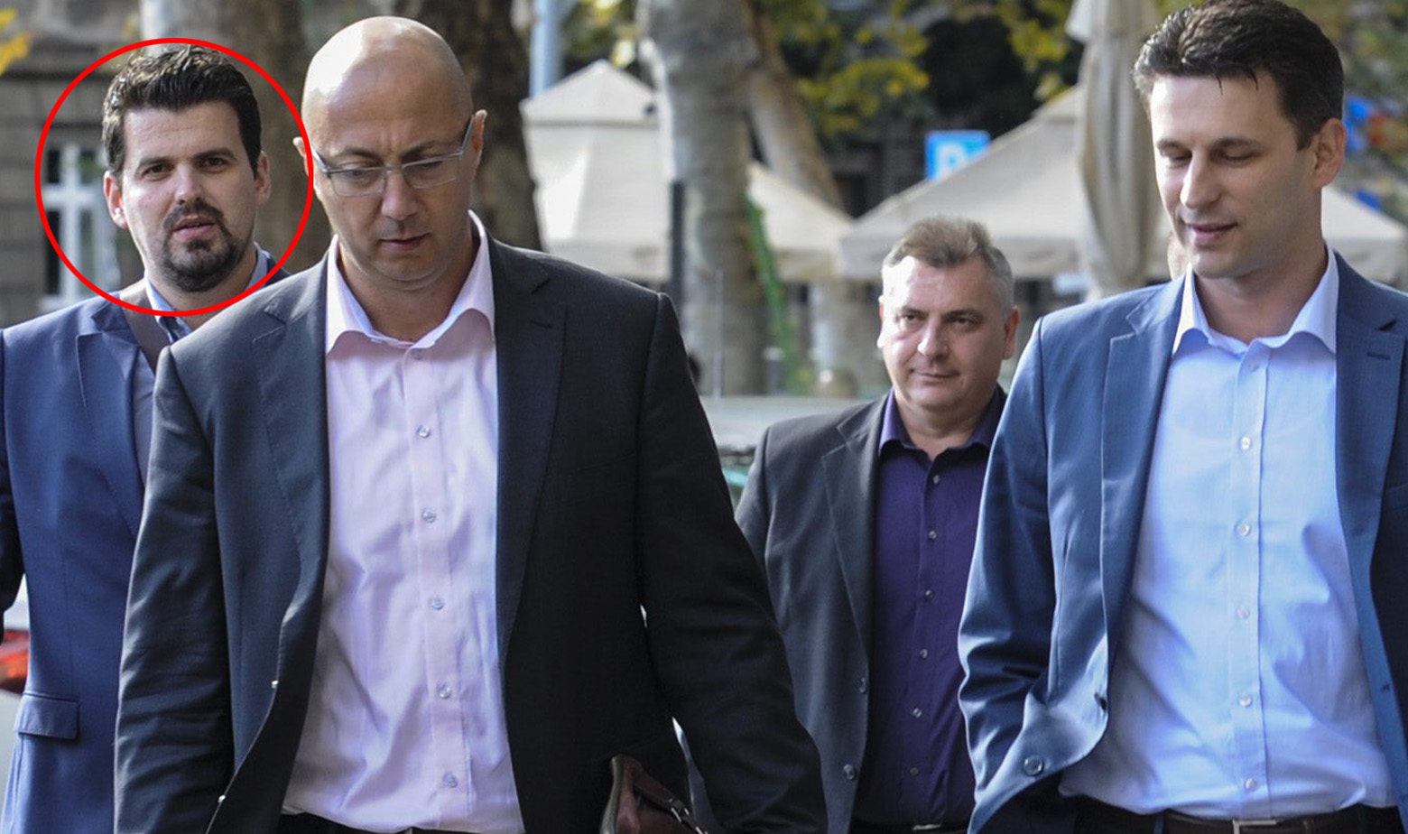 Ante Čikotić (prvi s lijeva, zaokružen)