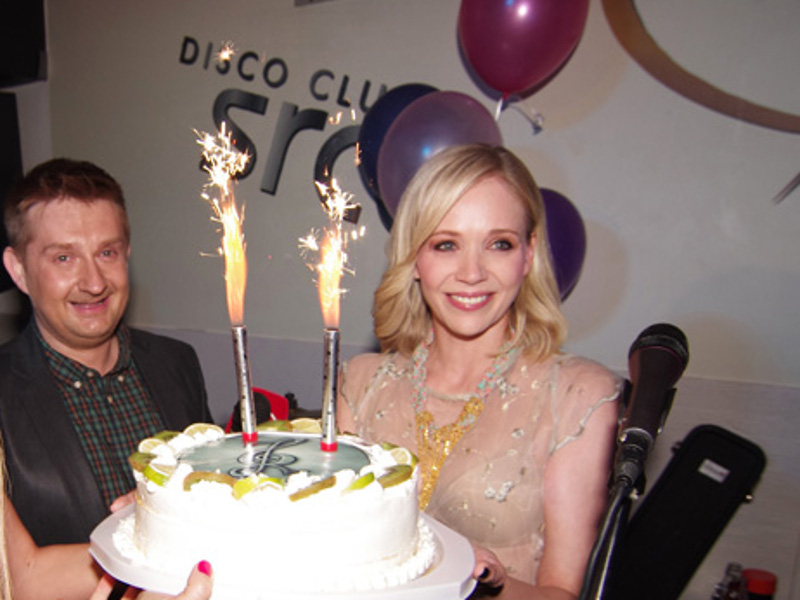 jelena_rozga_00-12.bin