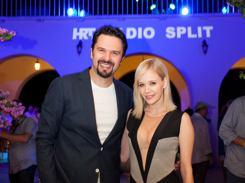 jelena_rozga_i_petar_graso_00.bin