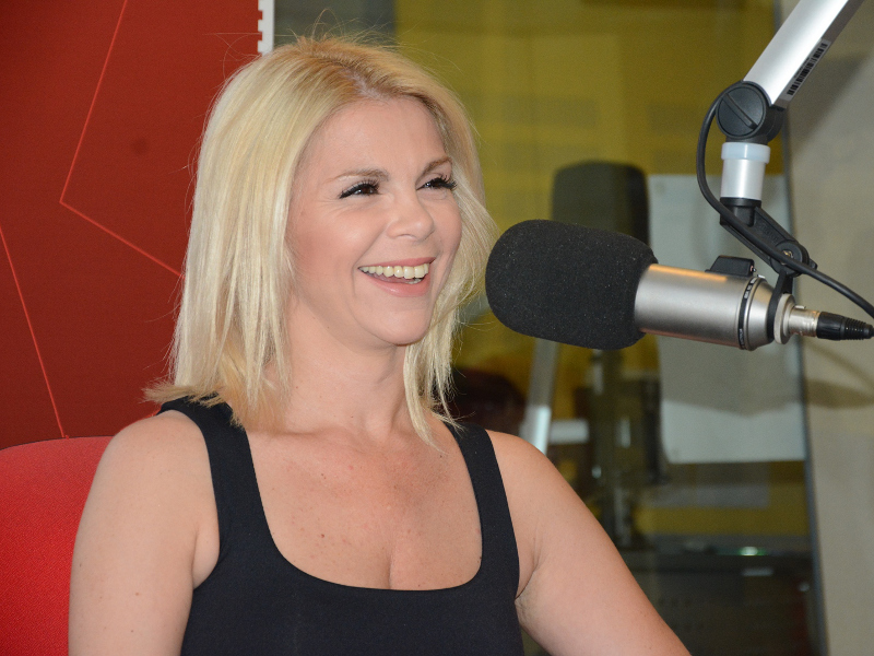 mila_elegovic_00.bin