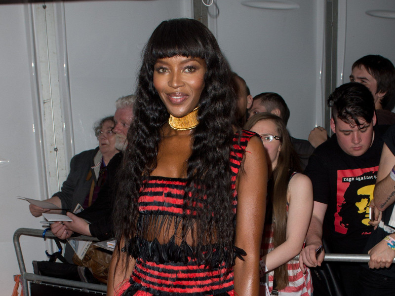 naomi_campbell_00-3.bin