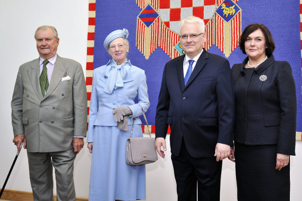 princ-henrik-kraljica-margareta-ii-predsjednik-ivo-josipovic-i-tatjana-josipovic_01.bin