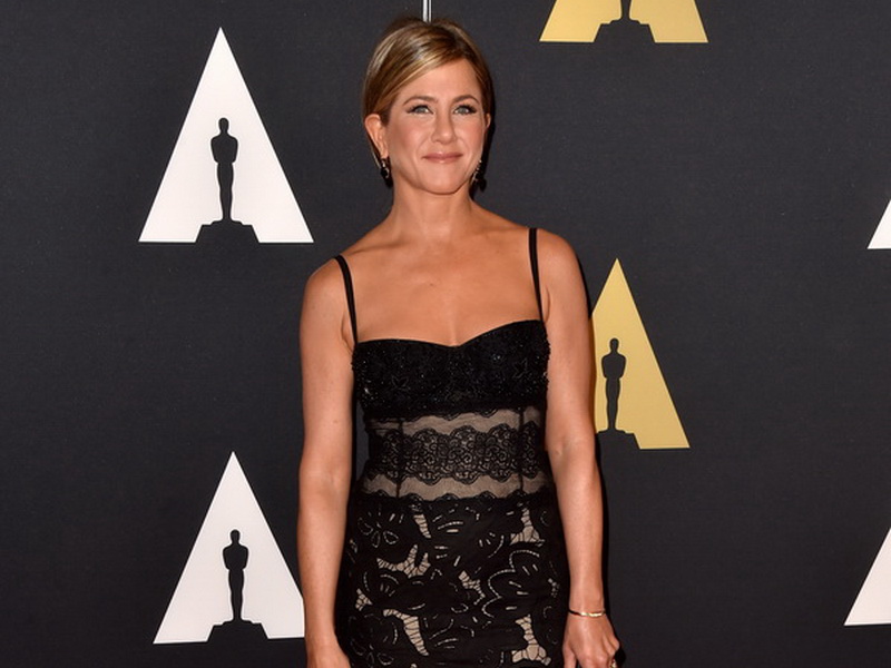 academy-of-motion-picture-arts-and-sciences-2014-governors-awards-arrivals-3.bin