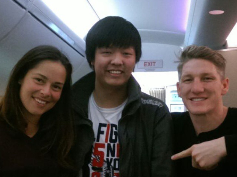 ana_ivanovic_i_bastian_schweinsteiger_00.bin