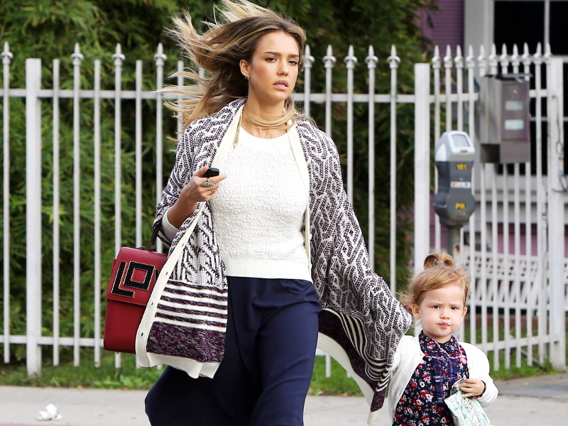 jessica_alba_00-8.bin