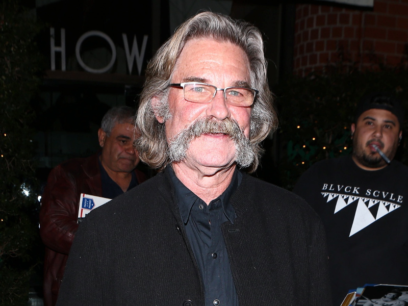 kurt_russell_00.bin