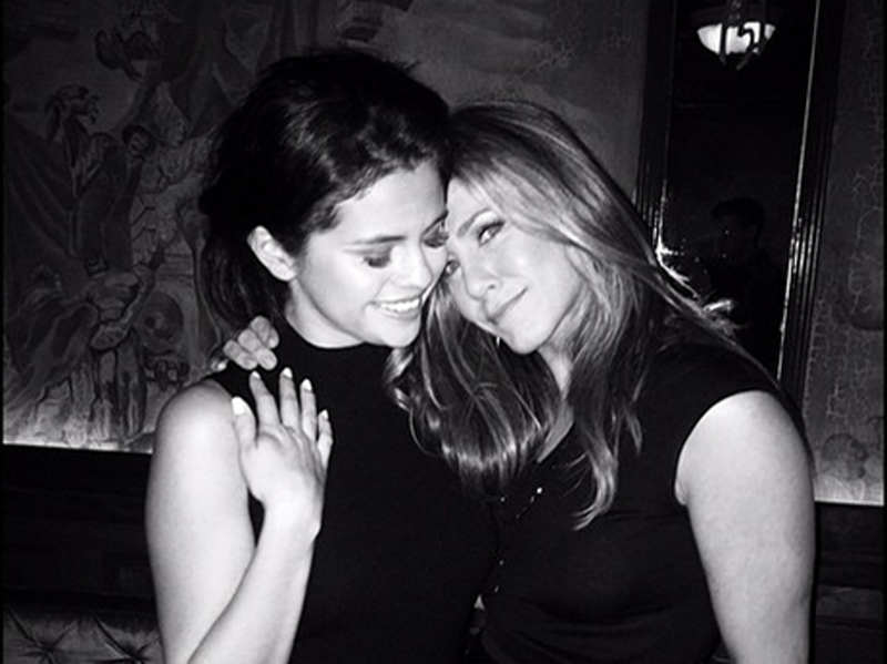 selena_jennifer_800.bin