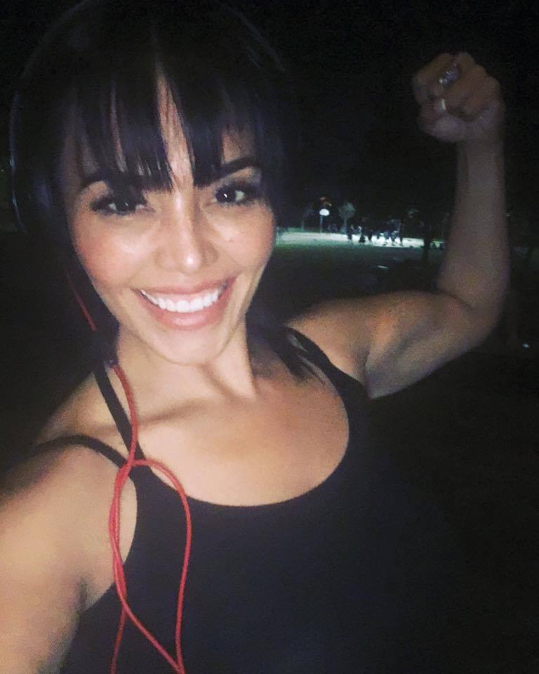 14212160_1095855180451856_6584643118343171288_n