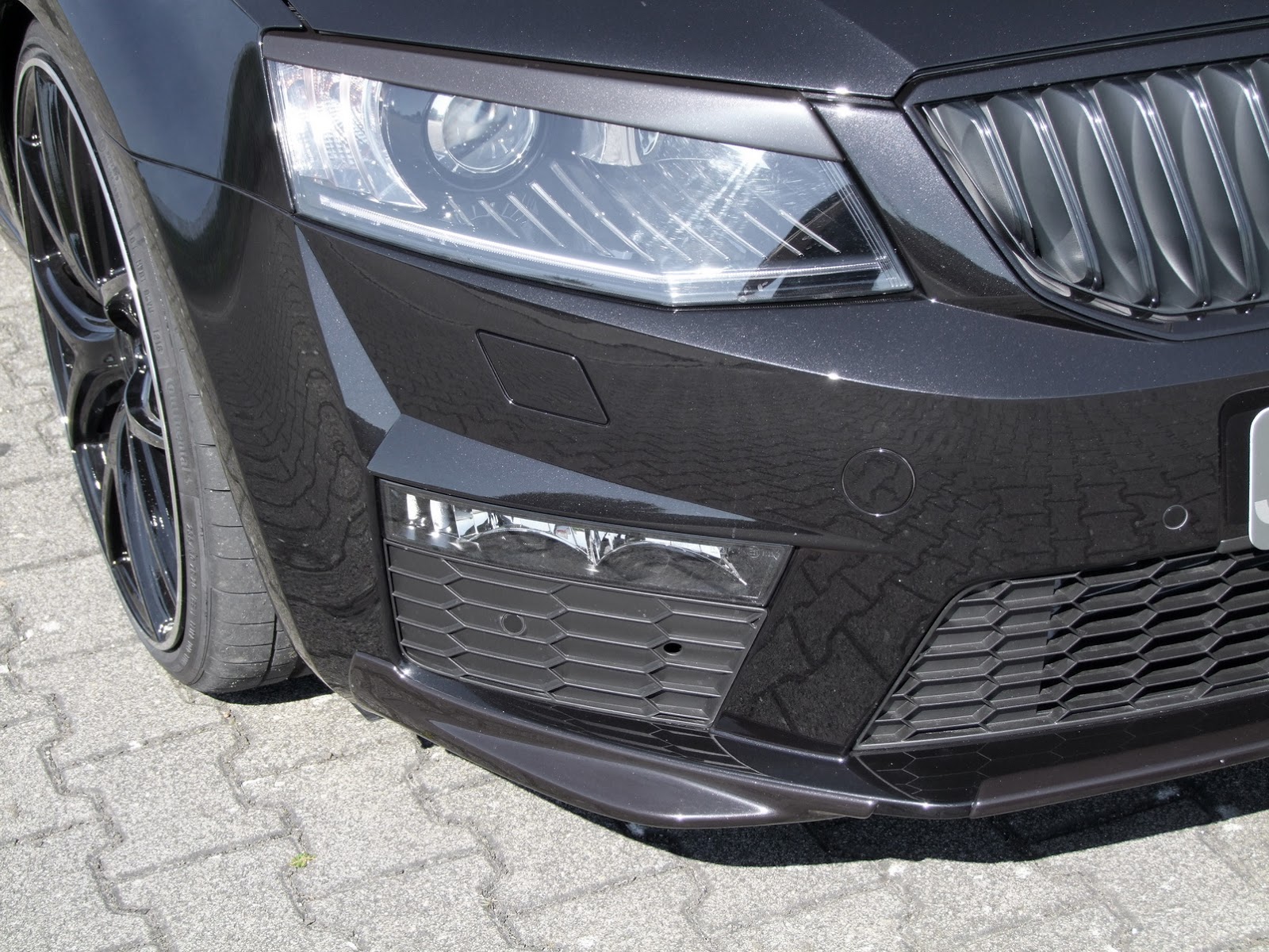 je-design-octavia-rs230-1