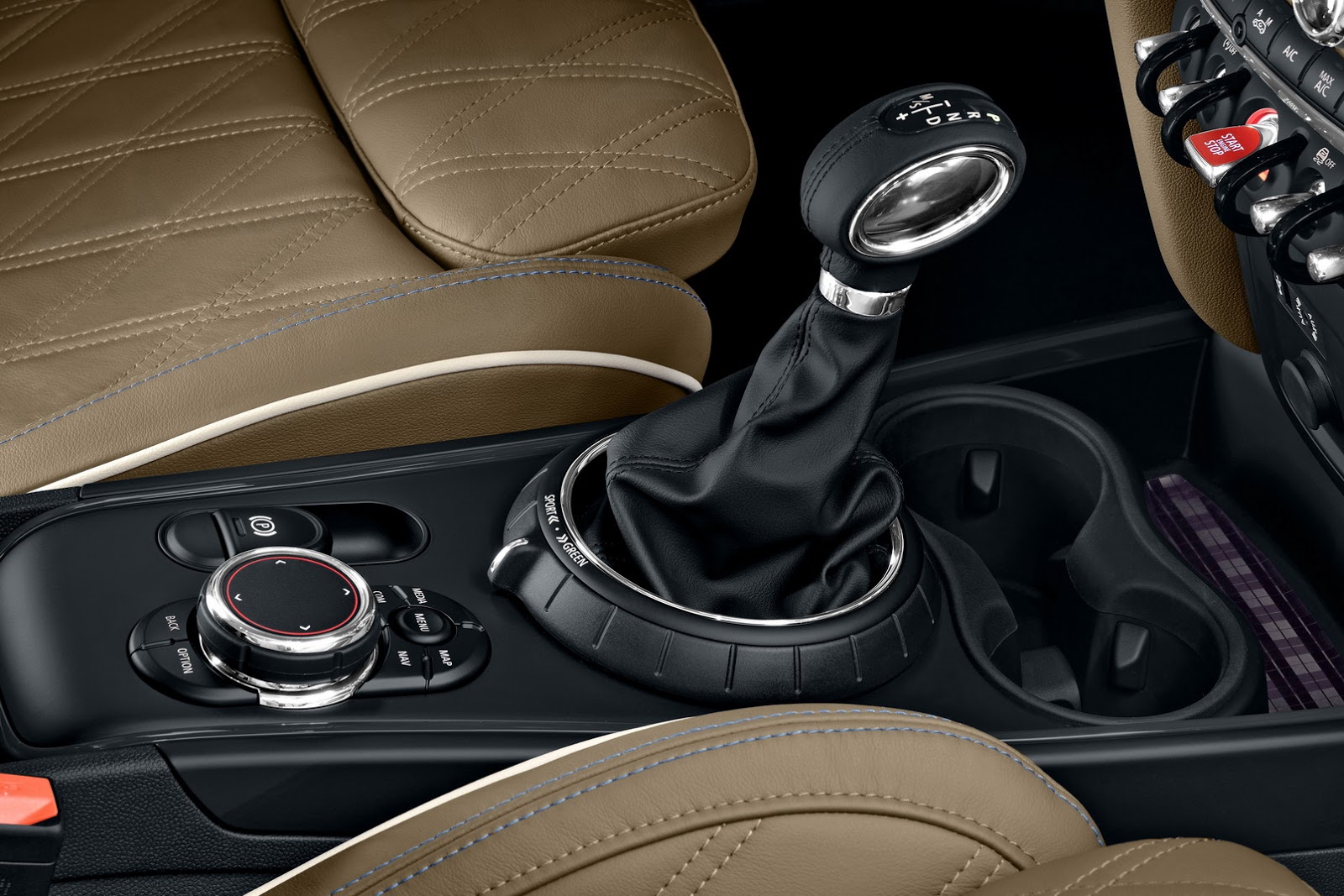 2017-MINI-Countryman-104