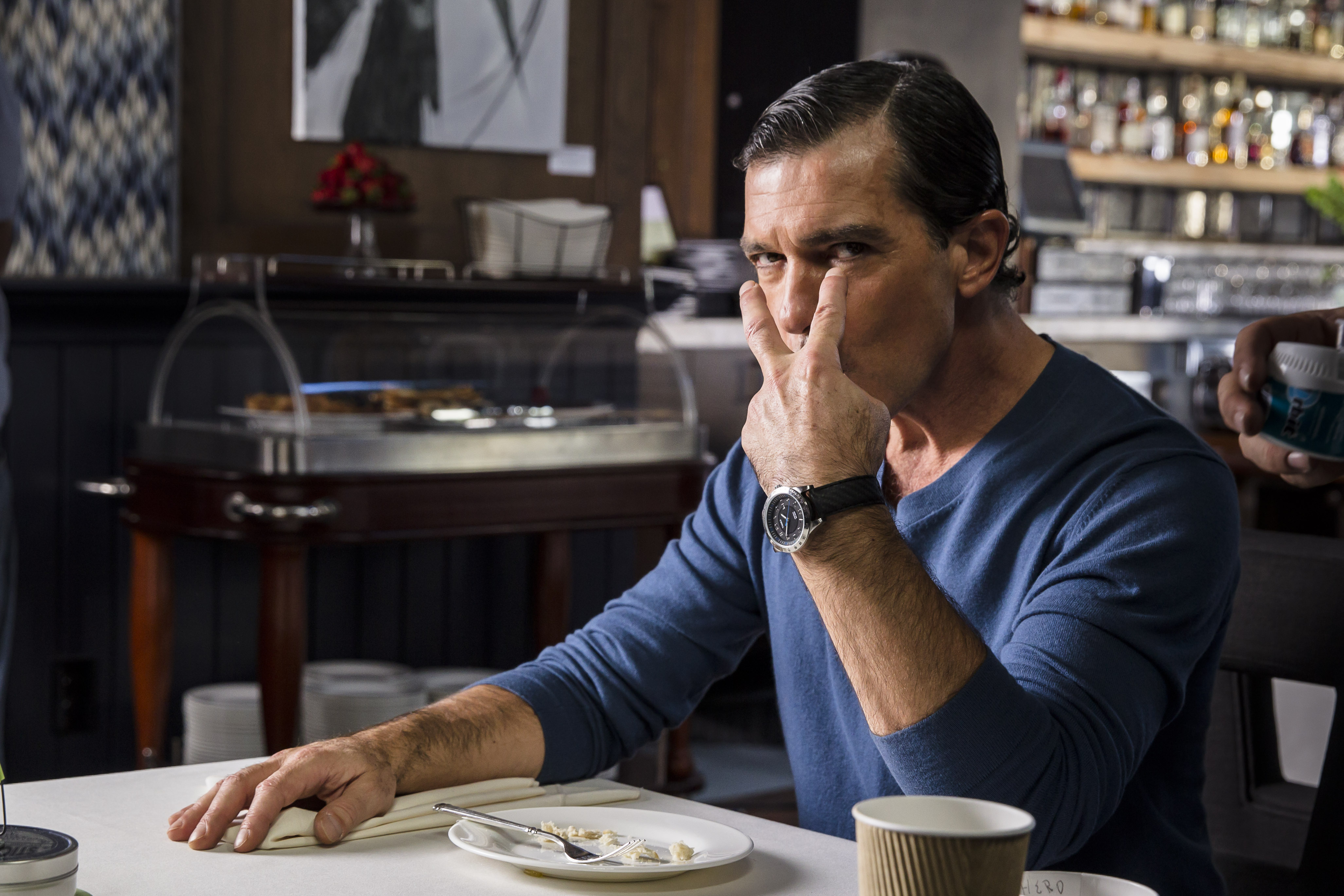 antonio-banderas-0005.bin