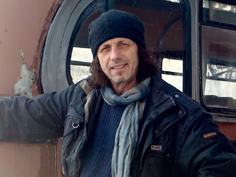 jurica_padjen_200313_800.bin