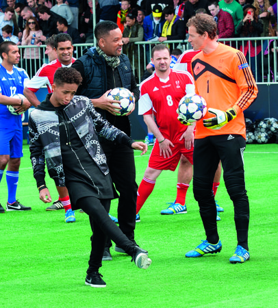 will-smith-and-jaden-smith-at-the-uefa-champions-festival.bin