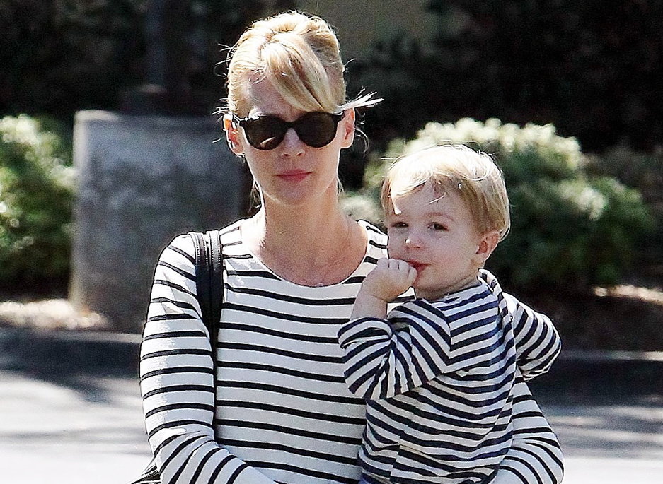 january-jones-and-xander-in-matching-stripes.bin