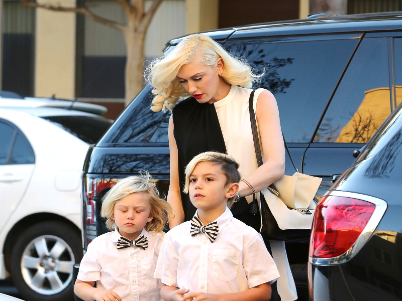 gwen_stefani_00-4.bin