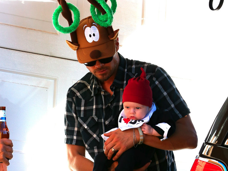 josh_duhamel_i_axl_800.bin