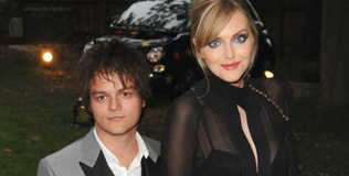 cullum_dahl_281209_316.bin