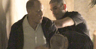 harrelson_woody01_191110_316.bin