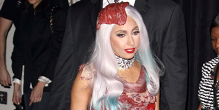 ladygaga_130910_316.bin