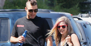 lavigne_jenner_160810_316.bin