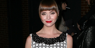 ricci_christina_161110_316.bin