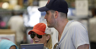 witherspoon_r_200410_316.bin