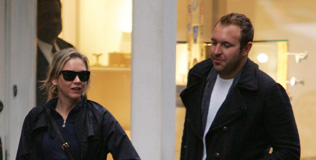 zellweger_r_131009_316.bin