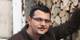 zuber_robert_080410_316.bin