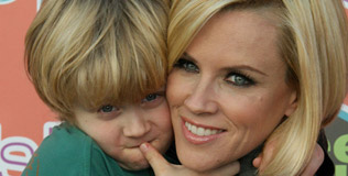 mccarthy_jenny_070508_316.bin