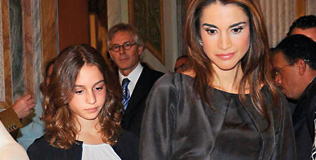 rania-od-jordana_031109_316.bin