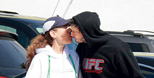 reeves_keanu_140308_316.bin