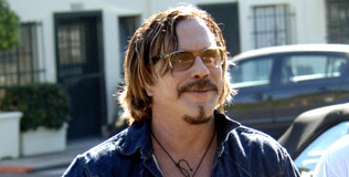 rourke_mickey_190209_316.bin